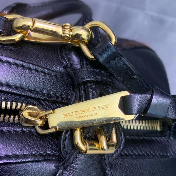 Burberry handbag - Picture 6 of 8